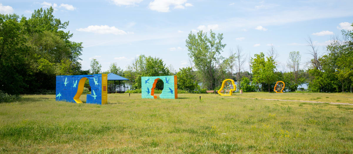 Oeuvre d'oeuvre dans un parc