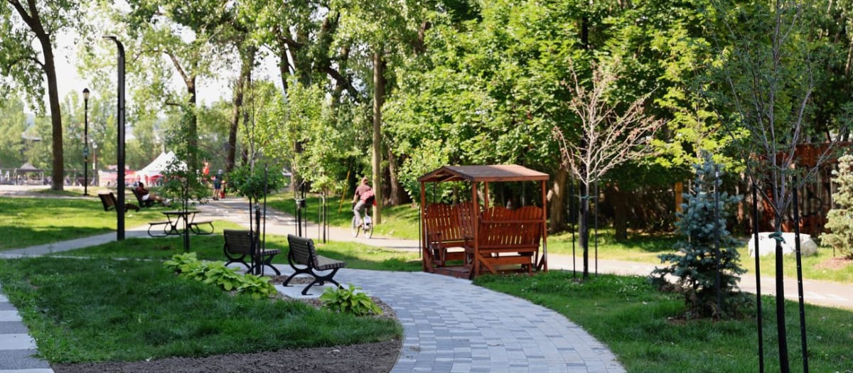 Place Émily-Coonan dans le quartier Pointe-Saint-Charles