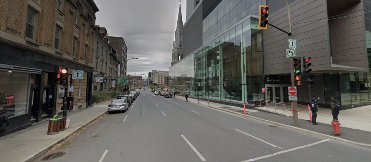 Rue St-Denis et De la Gauchetière