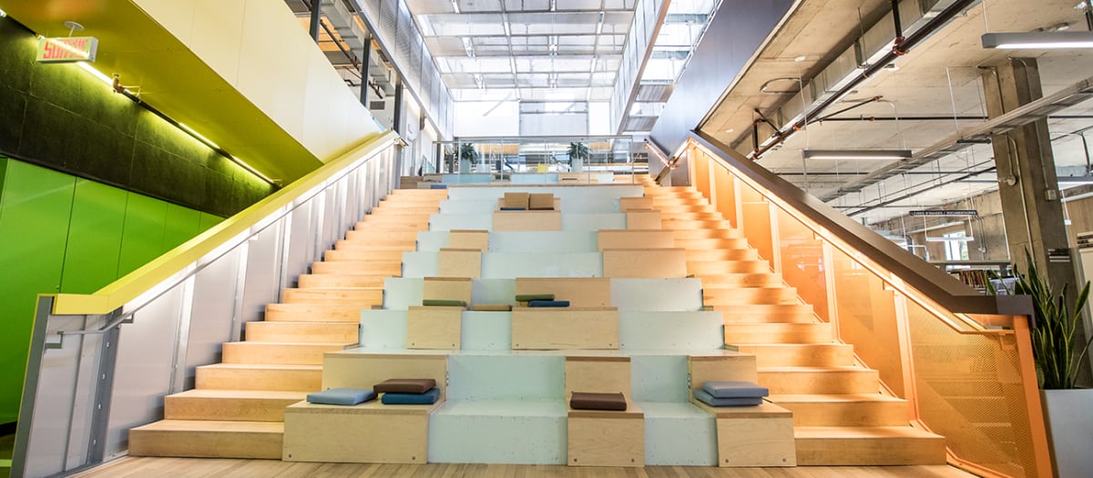 Intérieur d'une bibliothèque 
