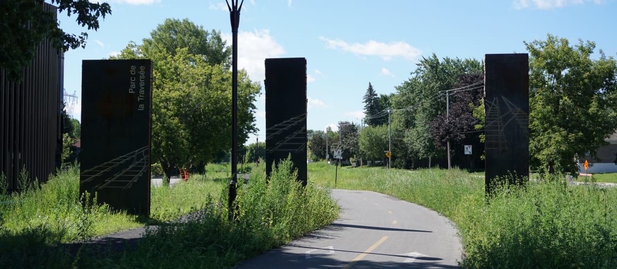 Entrée du parc de la Traversée, dans l'arrondissement de Rivière-des-Prairies-Pointe-aux-Trembles.