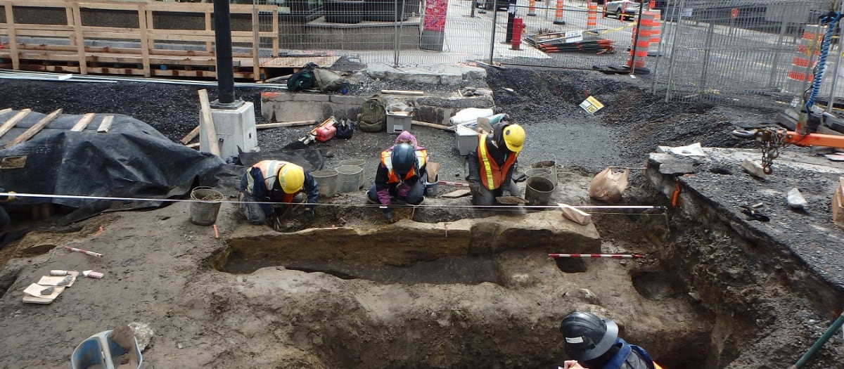 Fouilles archéologiques dans les cadre des travaux de réaménagement des rues Peel et Sherbrooke