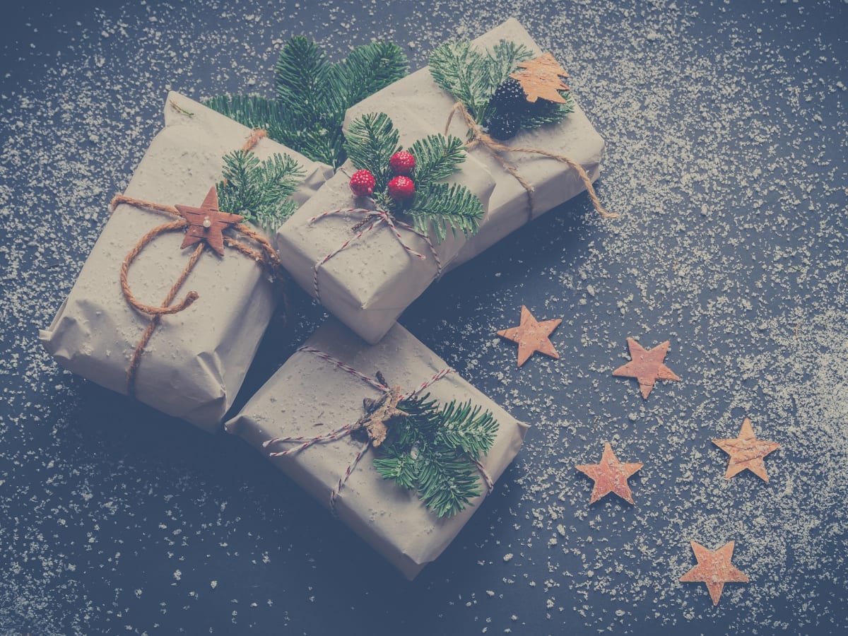 Cadeaux emballés.