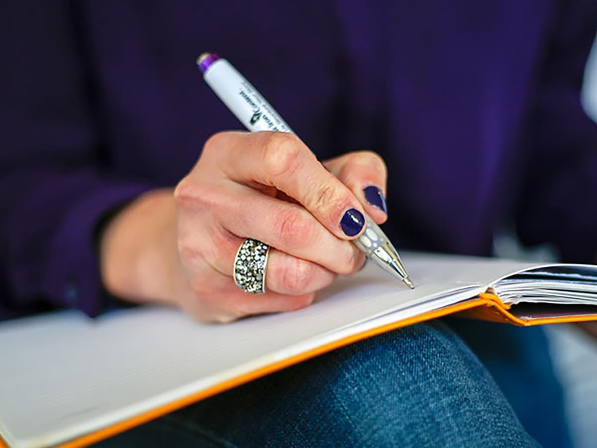 cahier et crayon