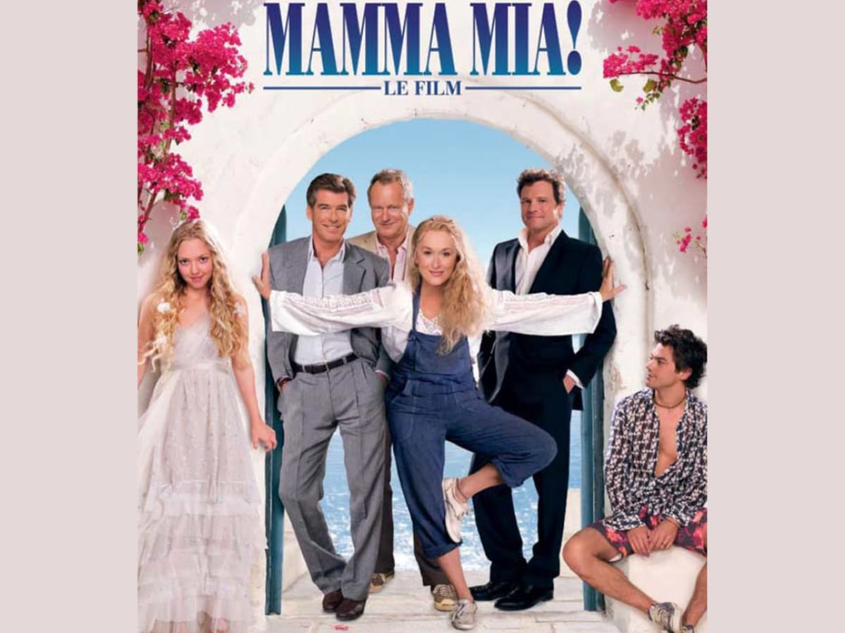 Affiche de film représentant une mère et sa fille avec derrière la mère trois hommes. La jeune fille est à gauche et un jeune est à droite de l'affiche.