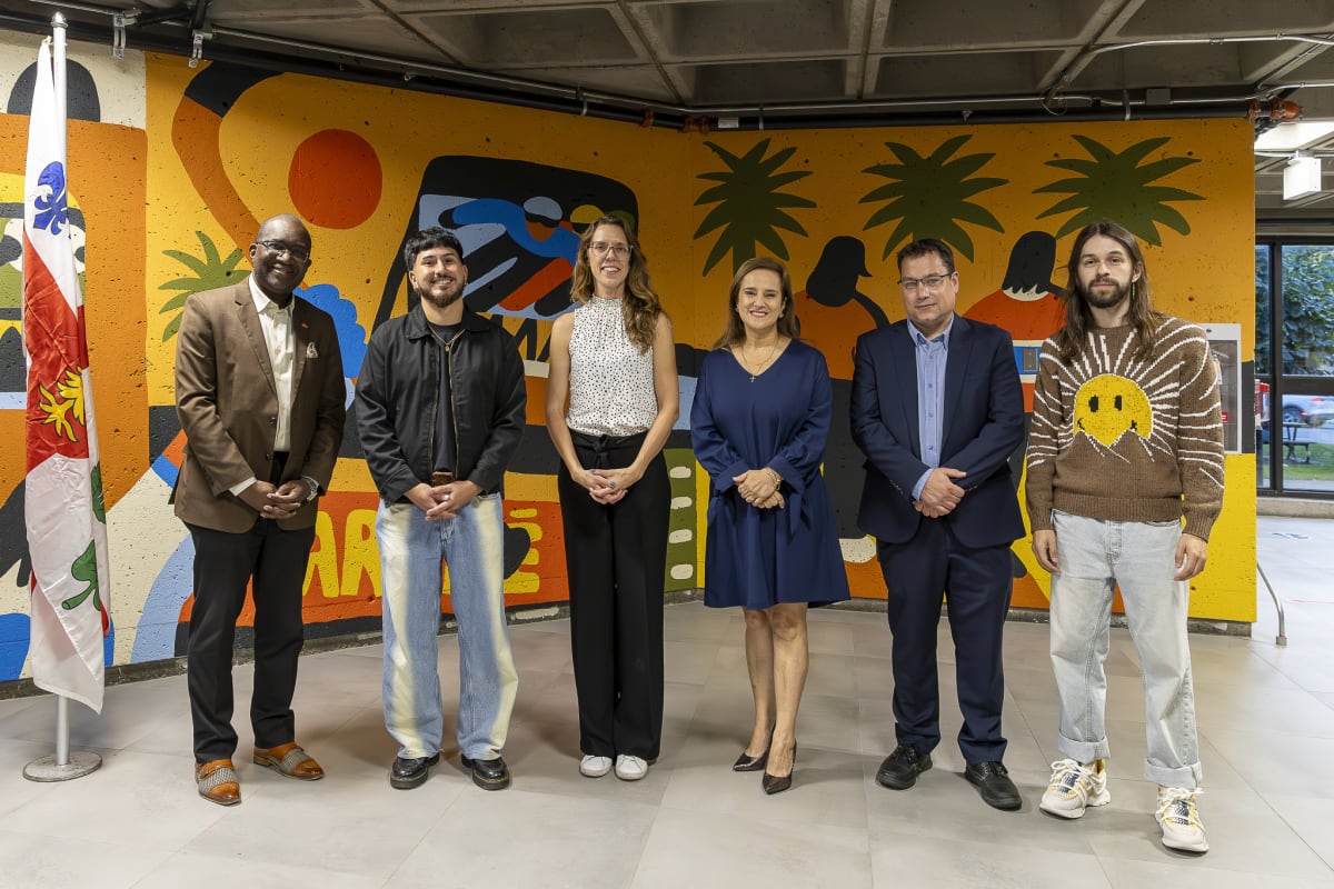 Inauguration de la murale à l'aréna de Saint-Michel