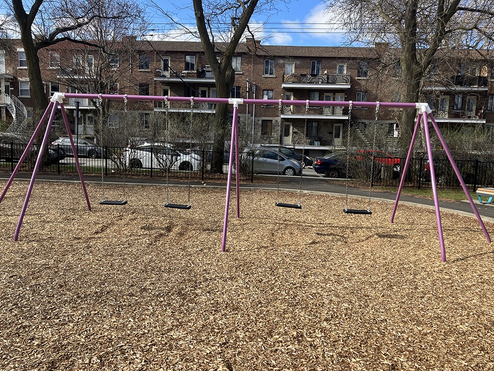 Balançoires au parc de Turin