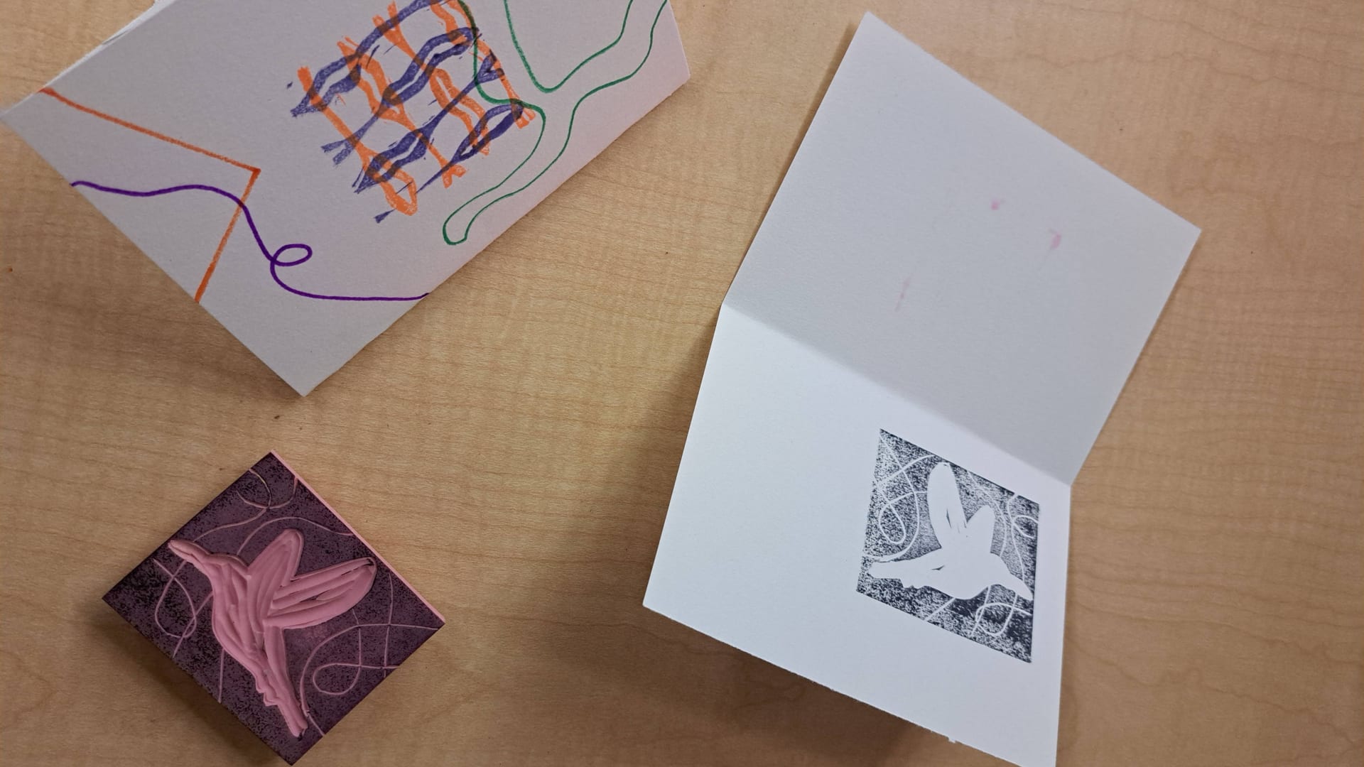Cartes de souhaits avec la linogravure (15 ans et +)
