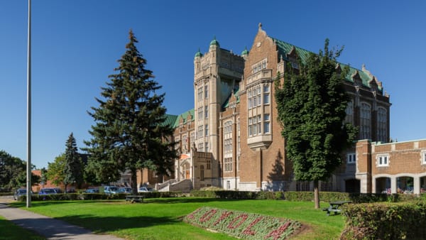 L'université Concordia dans l'arrondissement de Côte-des-Neiges–Notre-Dame-de-Grâce à Montréal.