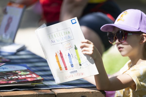 Lecture au parc