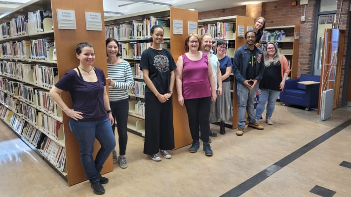 Membre de l'équipe de la bibliothèque Réjean-Ducharme.