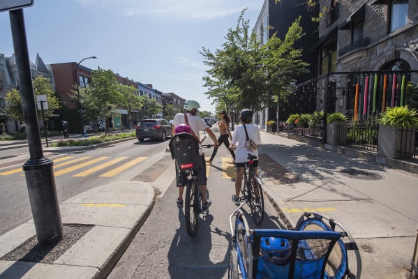 Réseau express vélo sur la rue Saint-Denis