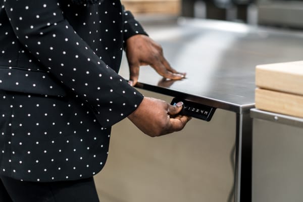 La hauteur des comptoirs de la nouvelle cuisine peut être ajustée au besoin