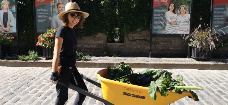 Mutsuko Hori est jardinière à Ville-Marie depuis 2014. 