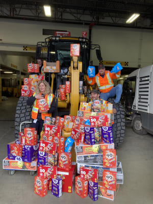 Des boîtes de bonbons à distribuer par les travaux publics de Ville-Marie