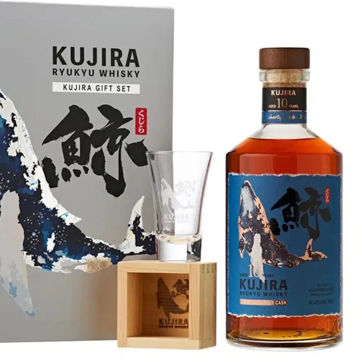Kujira Ryukyu 10 Year Old Gift Pack 700mL