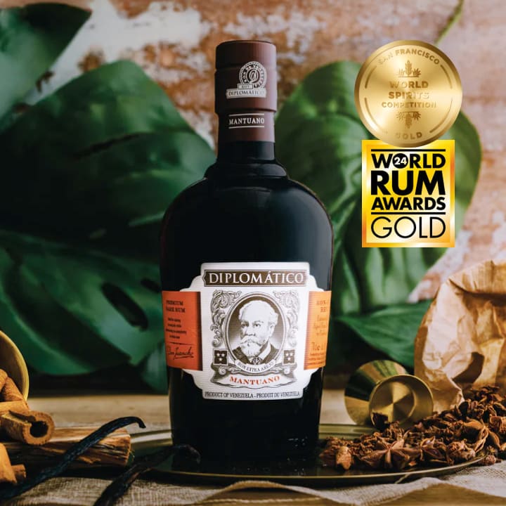 Diplomático Mantuano Rum 700mL