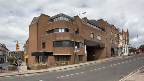 Spaces - London, Teddington virtual office Twickenham
