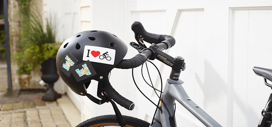 Come creare degli adesivi per bici personalizzati: rinnova il tuovelocipede  (e non solo) con stickers e decalcomanie, Consigli e idee degli esperti  per il marketing delle piccole imprese