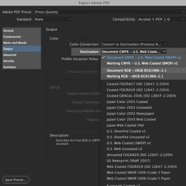 Adobe PDF-Exporteinstellungen-Fenster mit CMYK-Farbprofil und Ausgabeoptionen zur Vorbereitung von Dateien für den kommerziellen Druck.