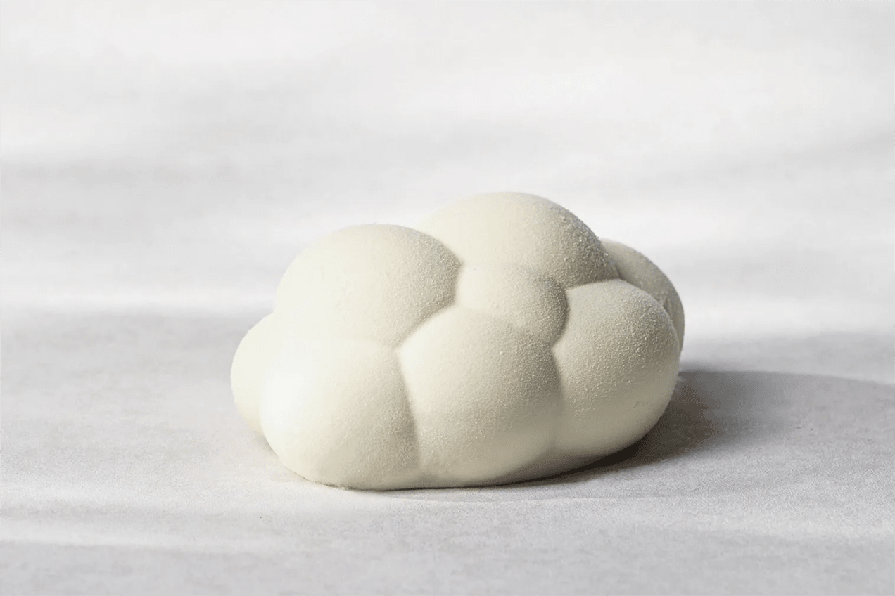 Mandarin Oriental X Pantone Color of the Year 2026 Cloud Dancer