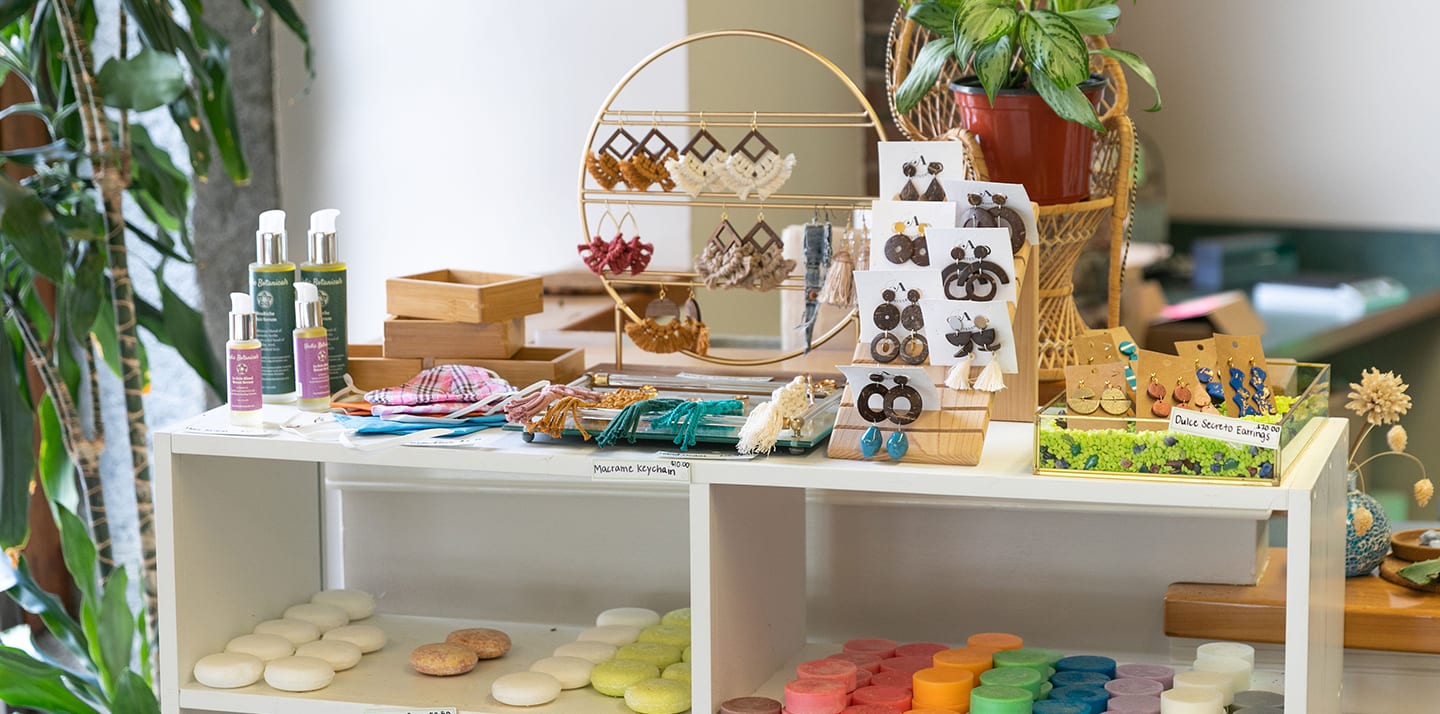 Visual Merhanding Guide Visual Merchandising Guide for Small Businesses | VistaPrint NZ