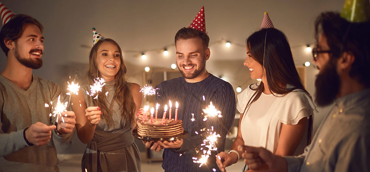 How Do You Write A Birthday Invitation For A Boy