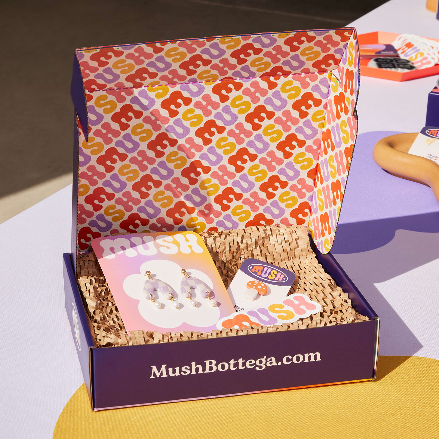 Mailer boxes