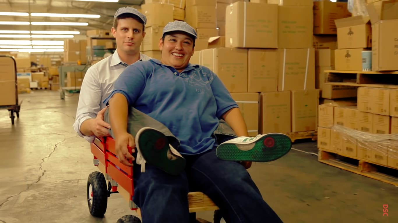 best digital marketing campaigns of all time: Dollar Shave Club video
