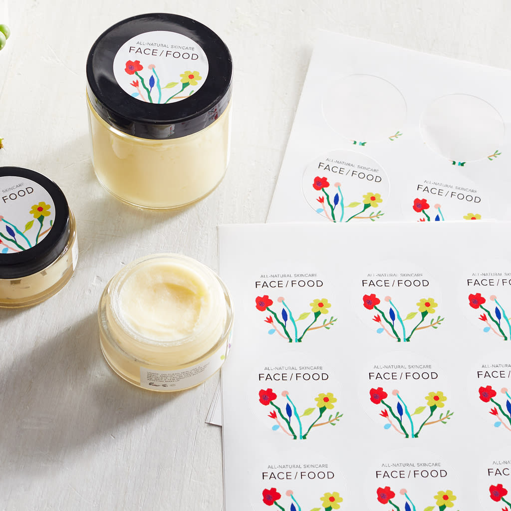 Wedding favors skincare with custom labels
