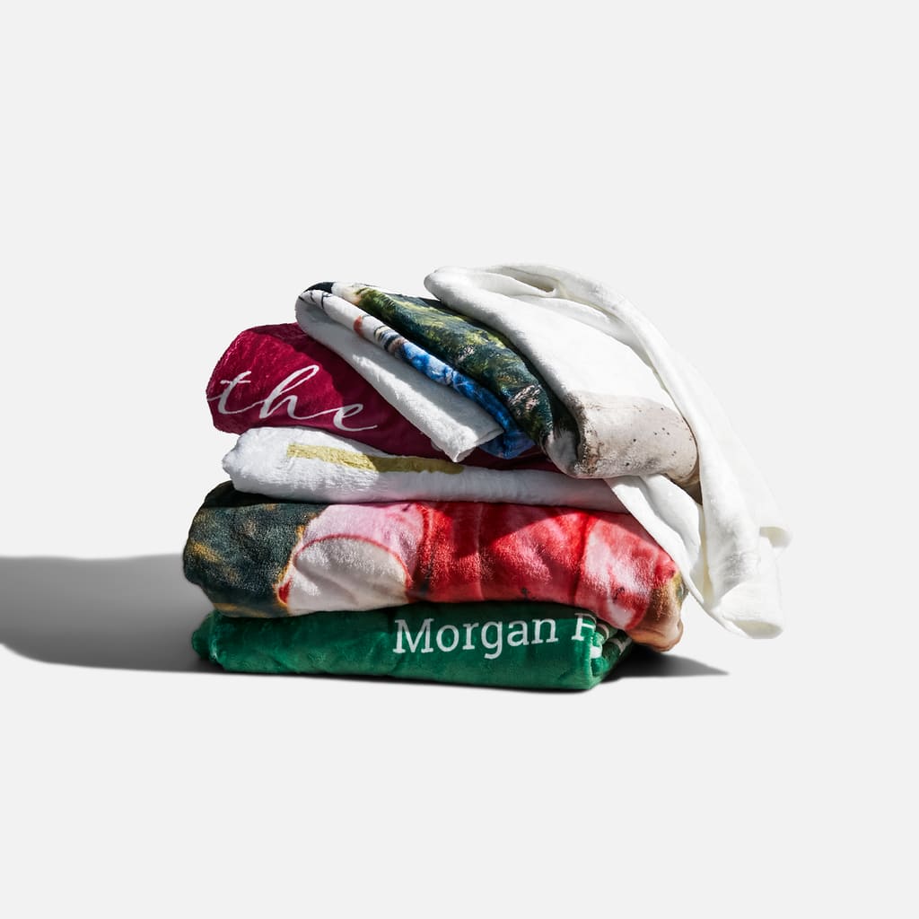 Personalized blankets as wedding favors