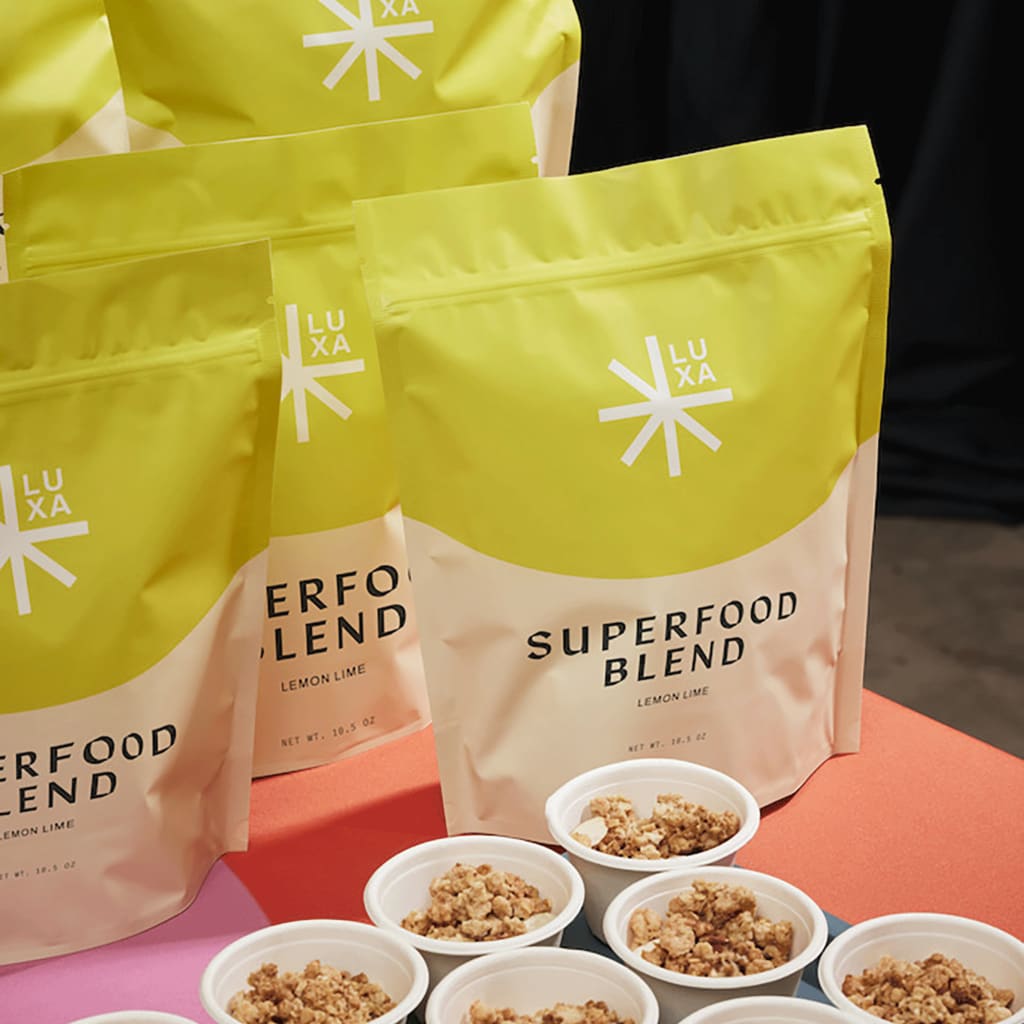 Simple two-tone bag packaging design for food