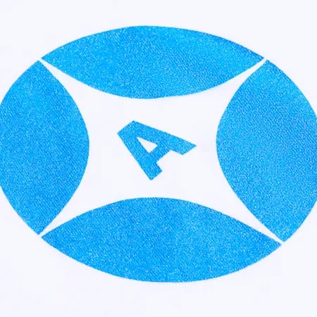 An example of a screen printed logo