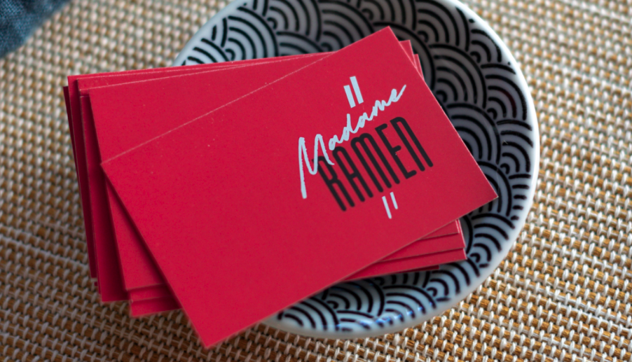 https://vistaprint.app.box.com/file/1321093007241?s=7qchh06u3pl7p9qu9fw26huf8l3x1zsa Business card logo design