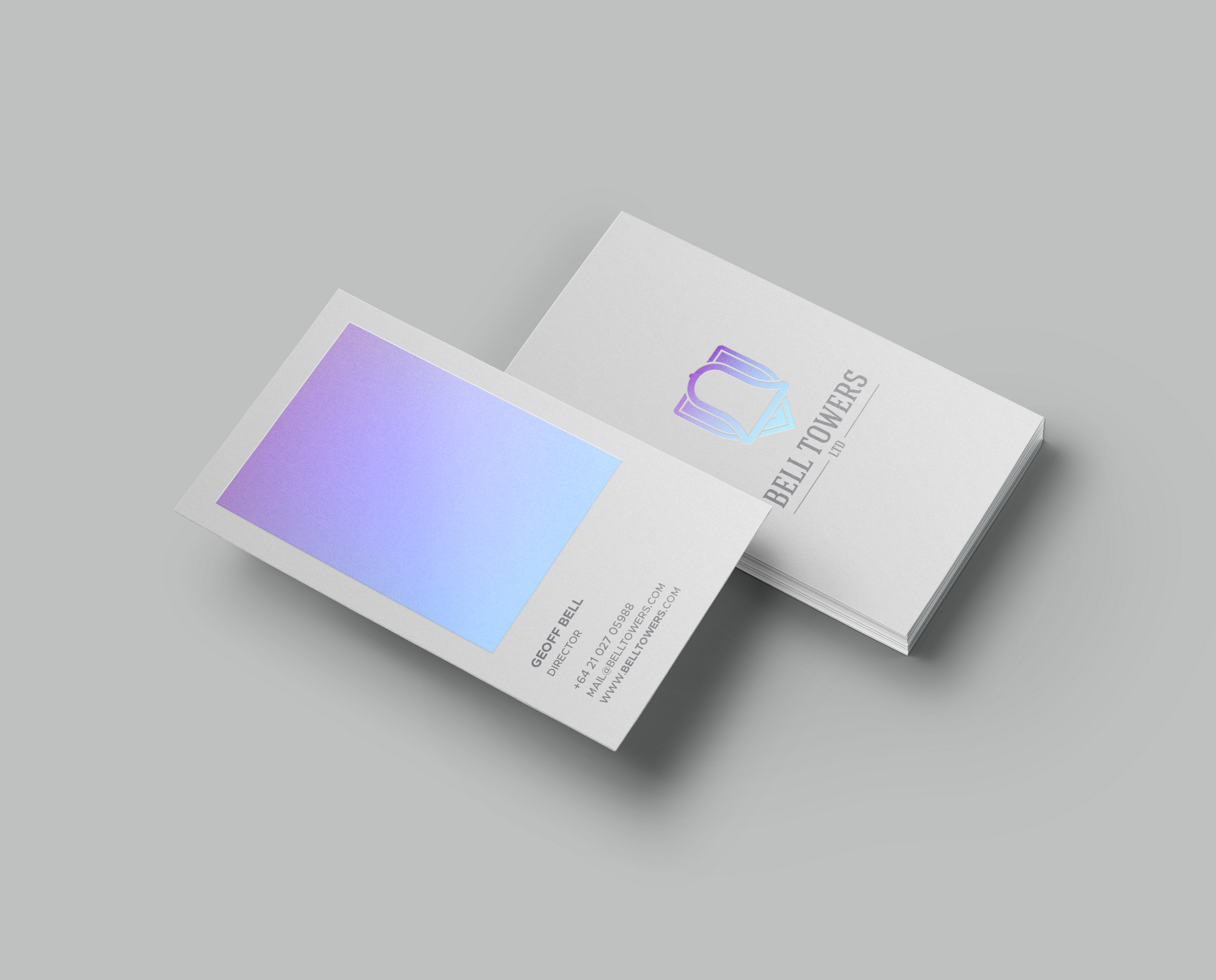Holographic gradient business card design
