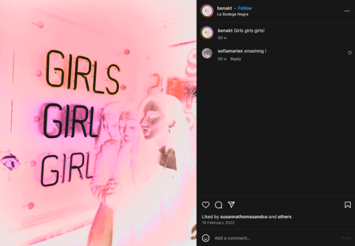 An Instagrammable neon outdoor signage