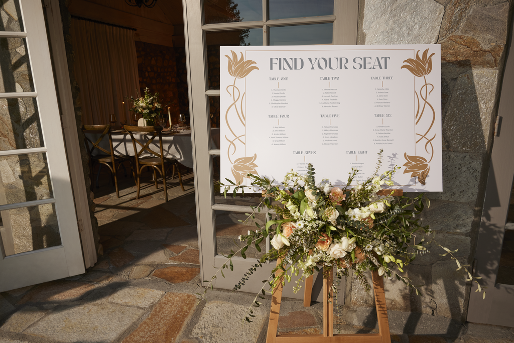Wedding sign idea for seating chart with floral design