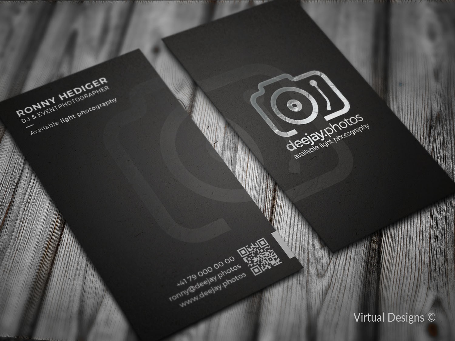 Photography business card with QR code