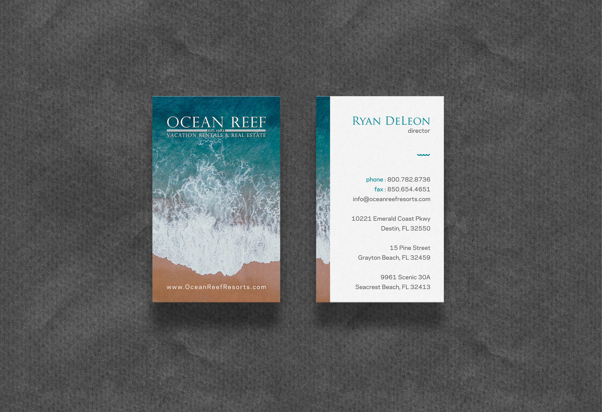 Real estate business card design for a vacation home rental