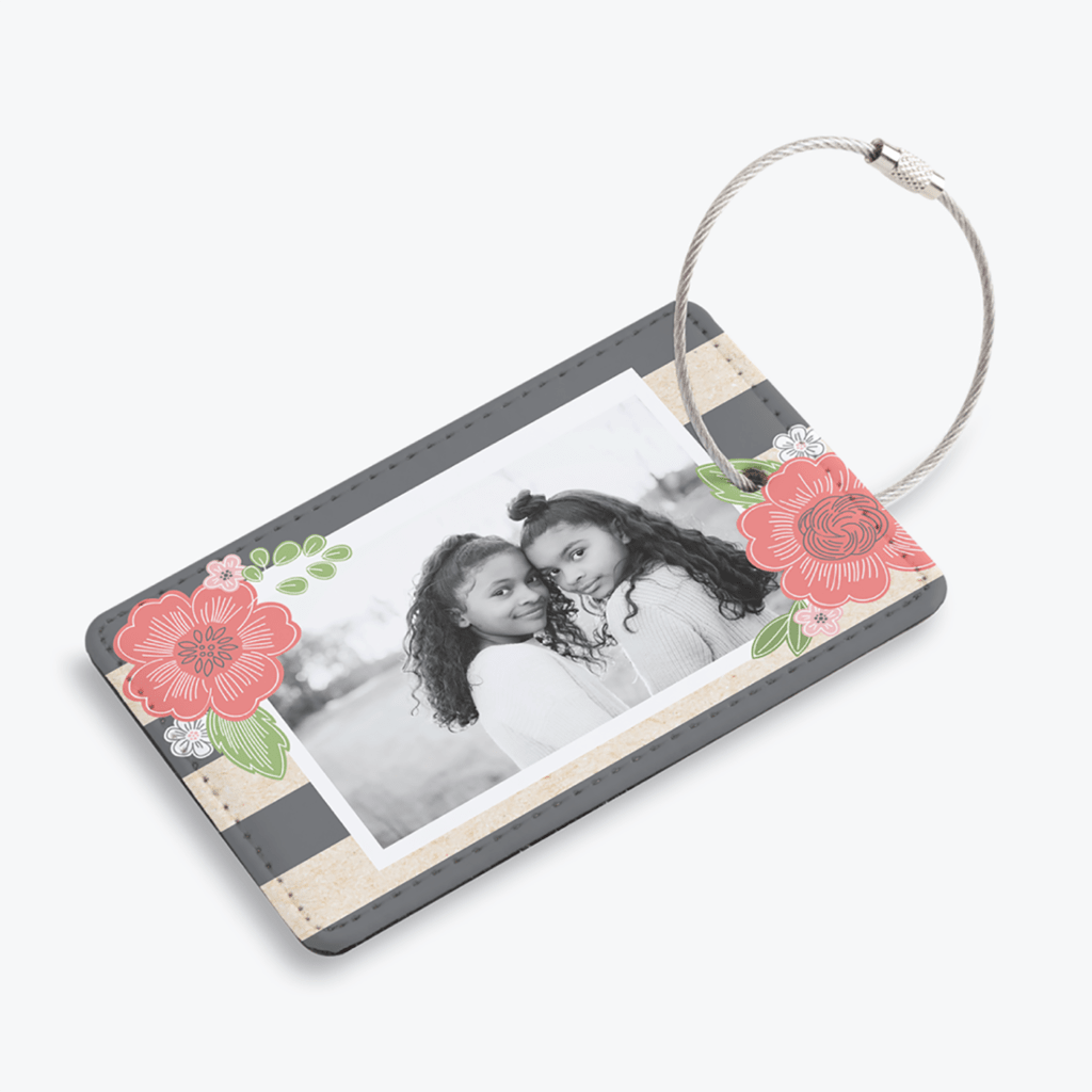 Luggage tag gift idea for adventurous dad