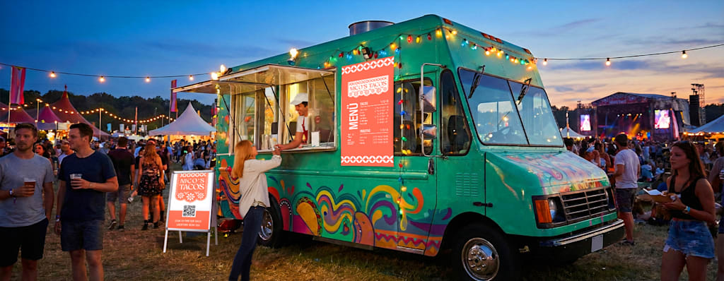 MXP43411-Hub-Article-Hero-GastronomicExperienceMarketing-001