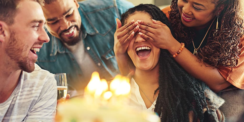 birthday_shop_marquee_001