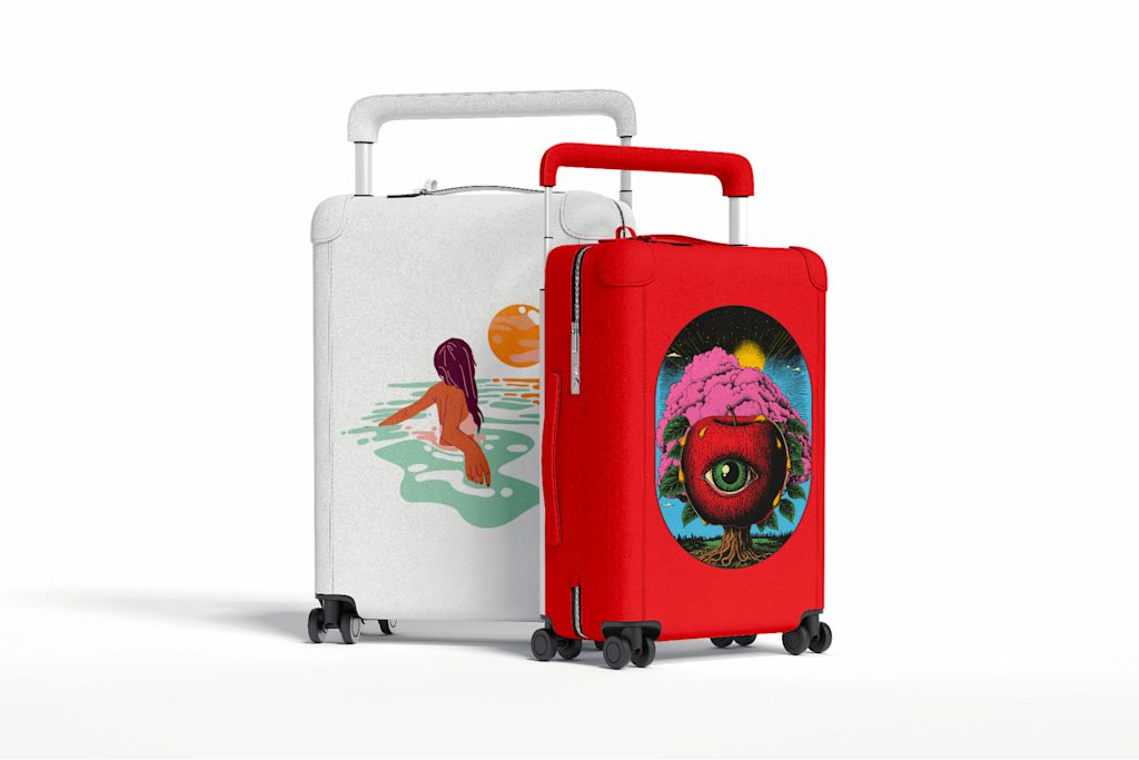 Custom luggage as a personalized holiday gift