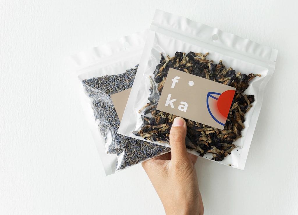 Tea brand&rsquo;s toasty logo design