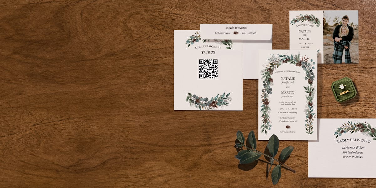 NPIB-38075-Holiday-Cards-Bestseller-Invites-L2-Wedding-Hero