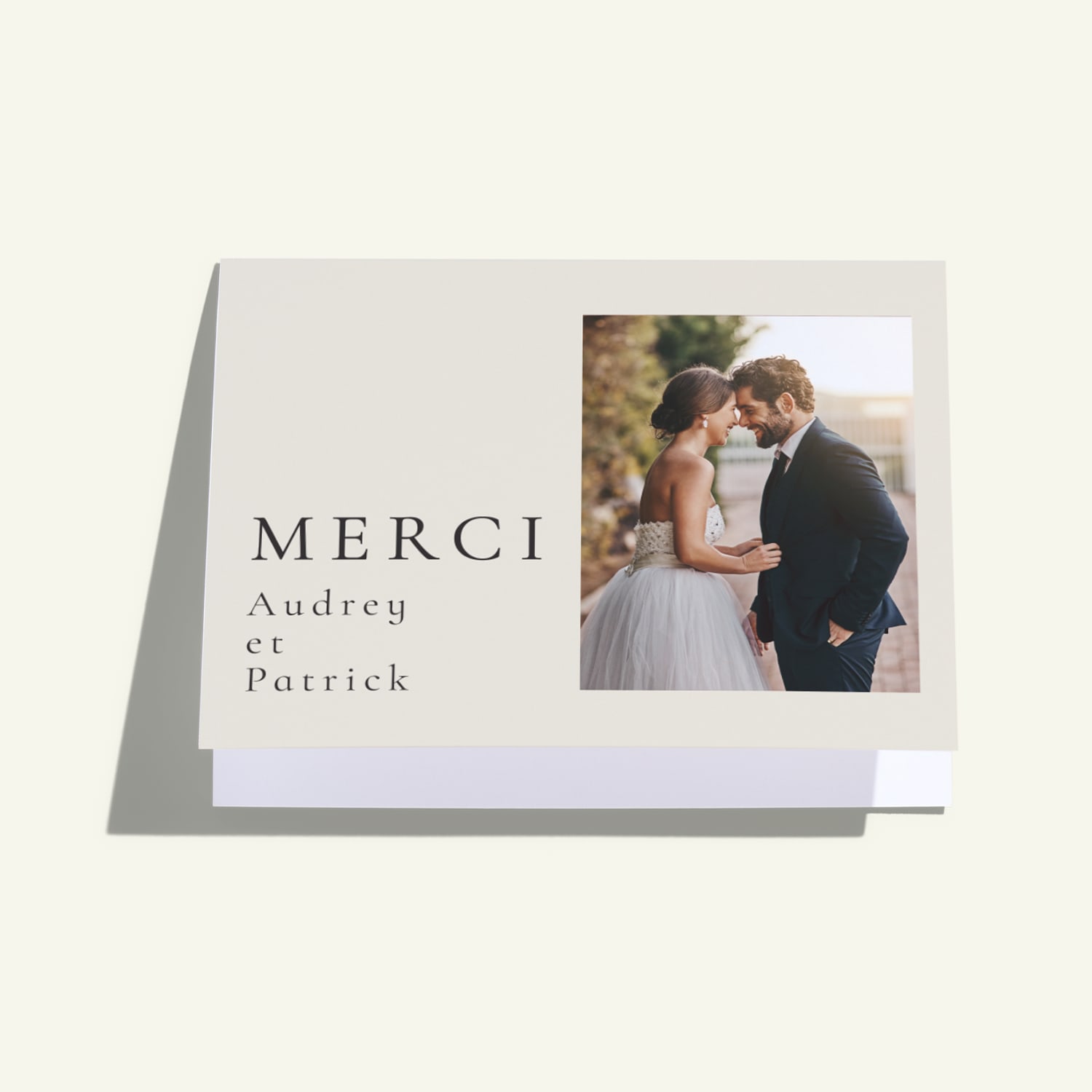 MXP38577-Tile-article-WeddingChecklist-ThankYouCard-001