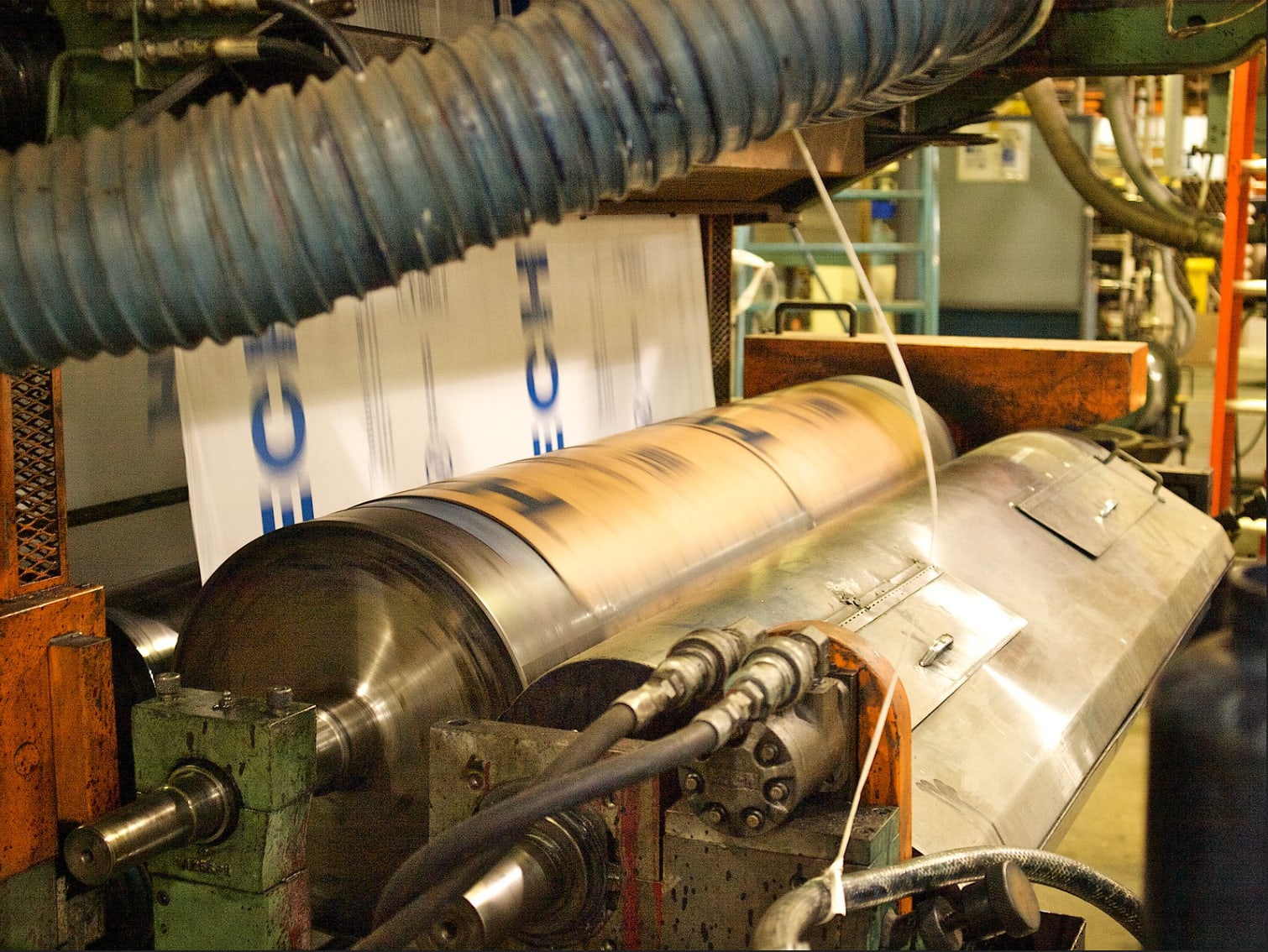 Machine d’impression flexographique dans un site de packaging