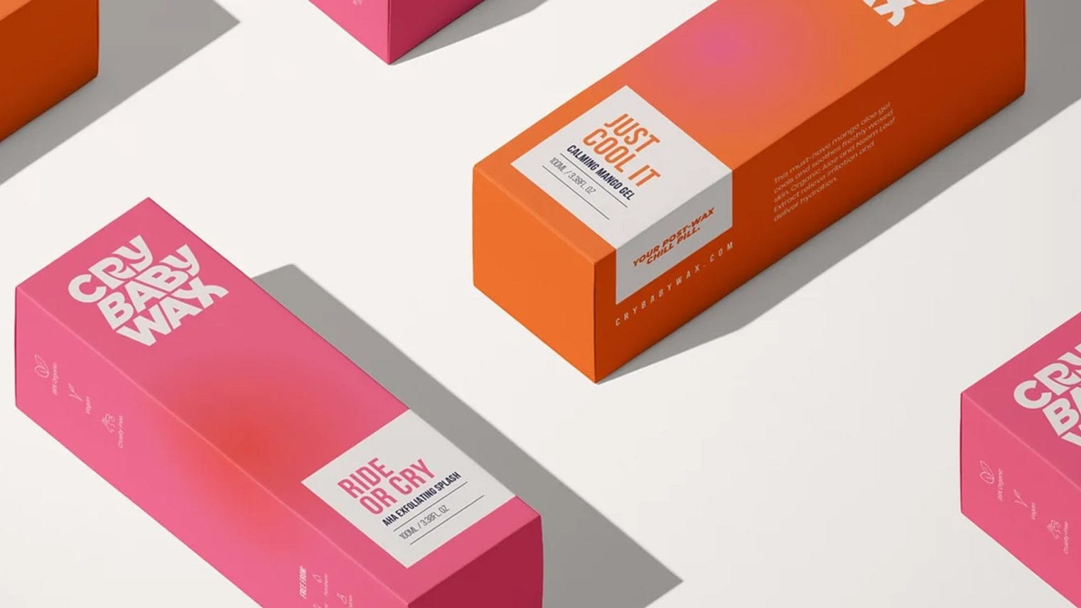 Graphisme avec une police basée sur la tendance « abstraction des lettres » pour le packaging d’un produit cosmétique