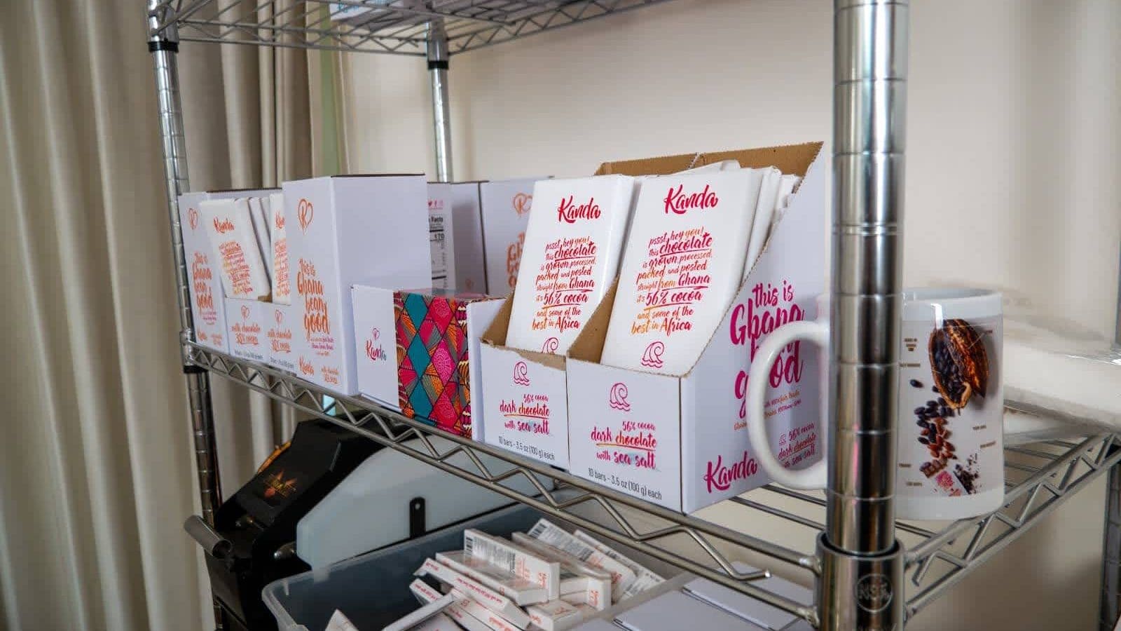 Kanda Chocolate chocolate bar packaging that uses the brand colors, typography and tone of voice