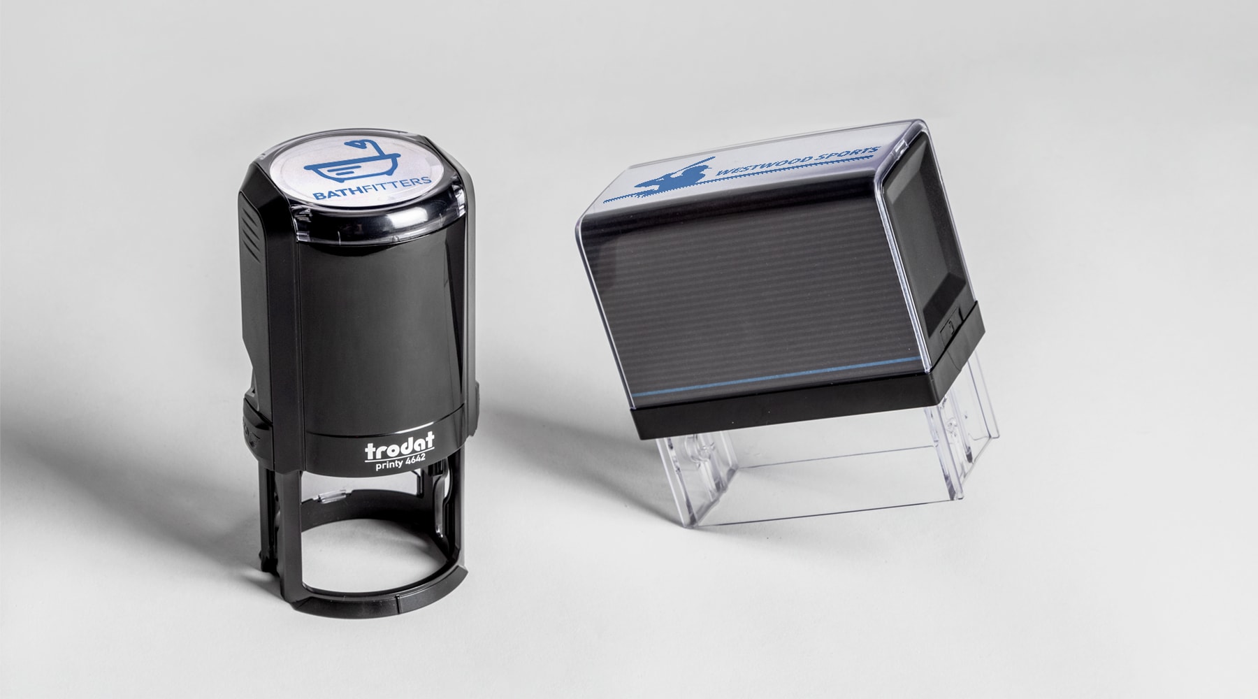 Deux tampons auto-encreurs pour entreprise, rectangulaire et rond